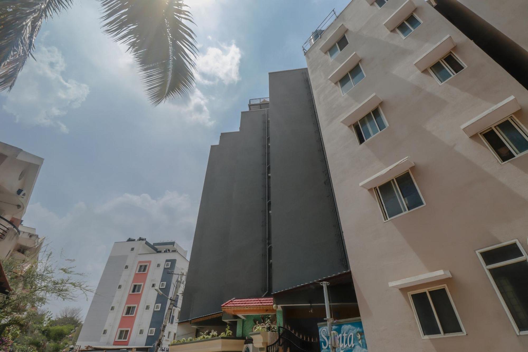 فندق بنغالورفي  Santa Maria Near Indiranagar Metro Station المظهر الخارجي الصورة